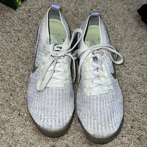 Nike fly knit